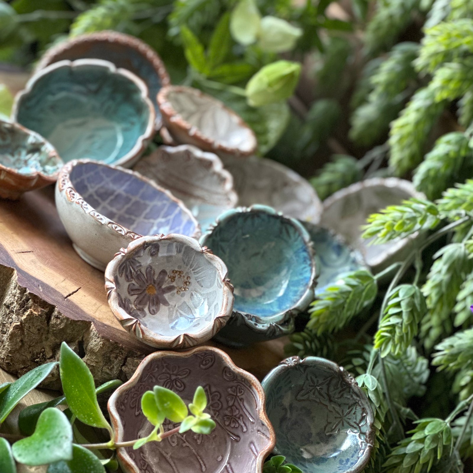 Artisan Mask Mixing Bowl & Wooden Teaspoon
