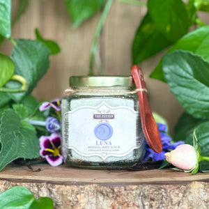 LUNA. Mineral Body Scrub