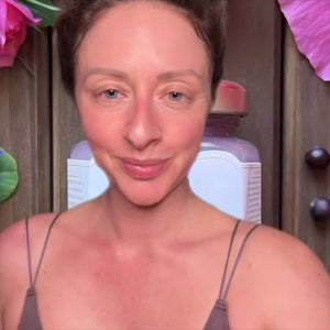 BLOOM. Smoothing Facial Balm.